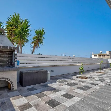 New Luxury 5eagles 5mins From Airport * Πάφος