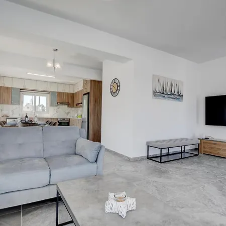 New Luxury 5eagles 5mins From Airport *